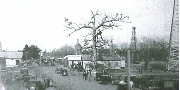 Main Street Tullos 1920s